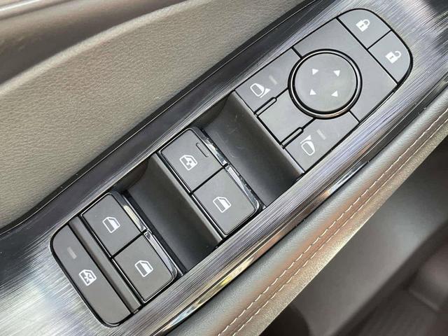 Photo of 2026 Scarlet Ember Tintcoat Nissan Rogue
