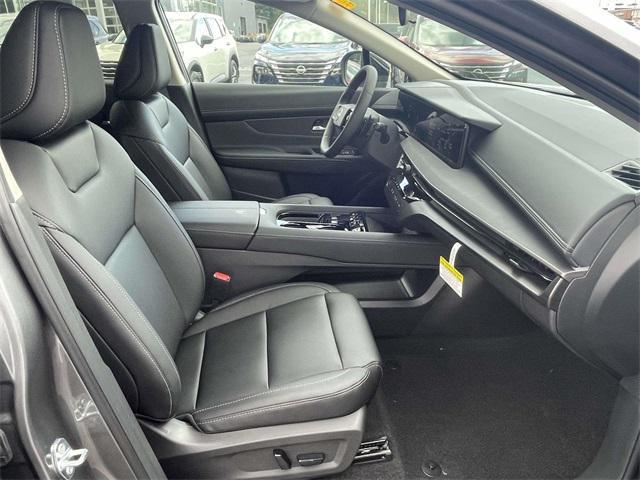 Photo of 2025 Gray Nissan Murano