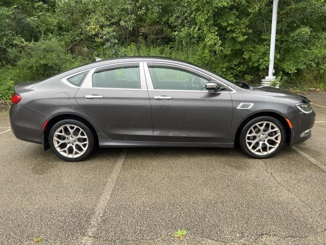 Photo of 2016 Gray Chrysler 200