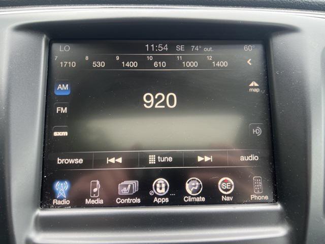 Photo of 2016 Gray Chrysler 200
