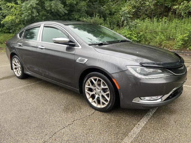 Photo of 2016 Gray Chrysler 200