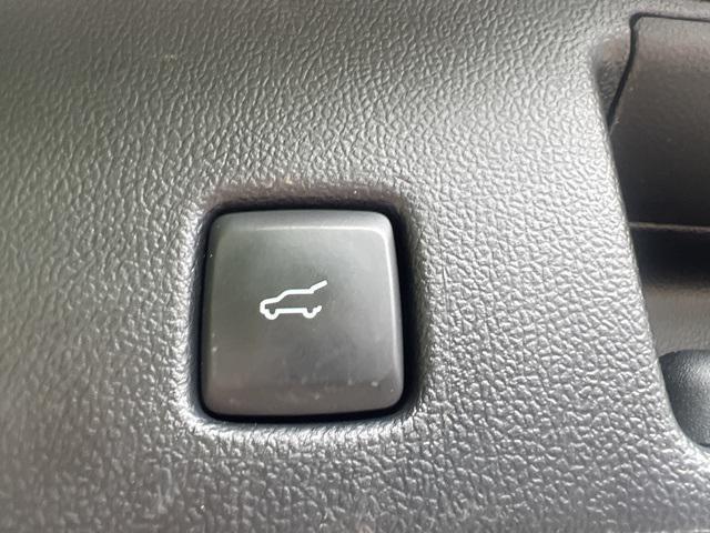 Photo of 2022 Blue Ford Escape
