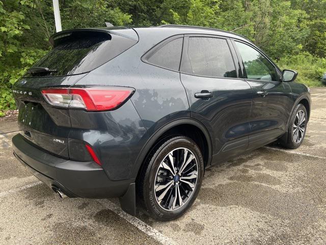 Photo of 2022 Blue Ford Escape