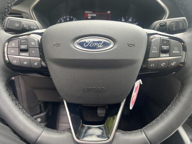 Photo of 2022 Blue Ford Escape