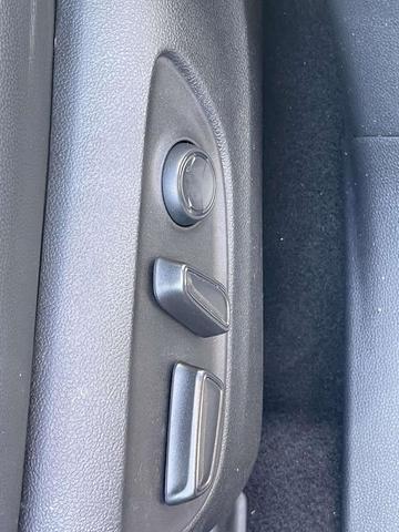 Photo of 2022 Moon Dust Toyota Highlander