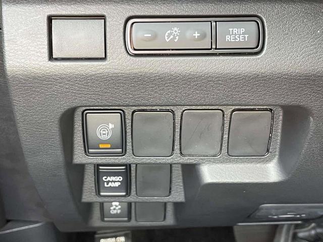 Photo of 2026 Gun Metallic Nissan Frontier