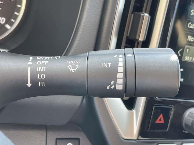 Photo of 2026 Gun Metallic Nissan Frontier