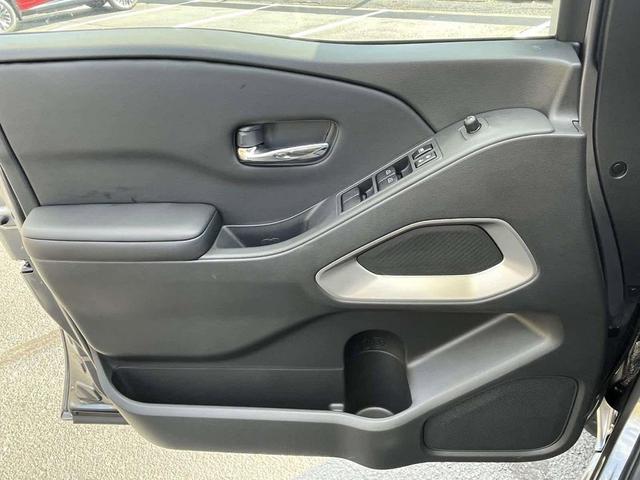 Photo of 2026 Gun Metallic Nissan Frontier