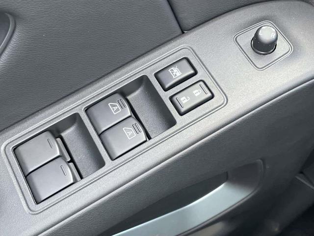 Photo of 2026 Gun Metallic Nissan Frontier
