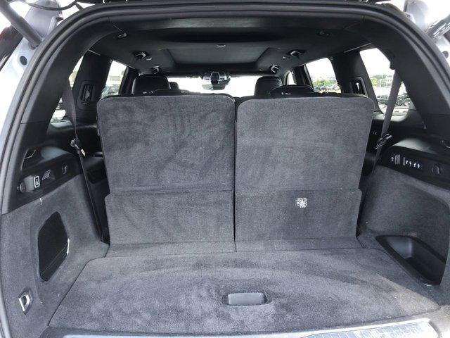 Photo of 2022 Silver Zynith Jeep Grand Cherokee L