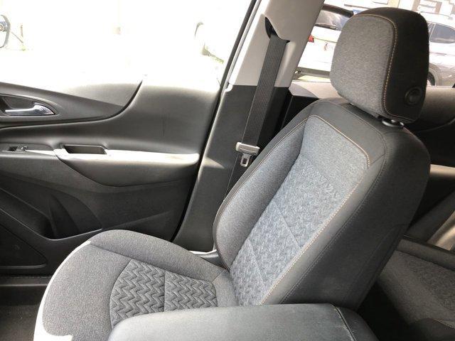 Photo of 2022 Mosaic Black Metallic Chevrolet Equinox