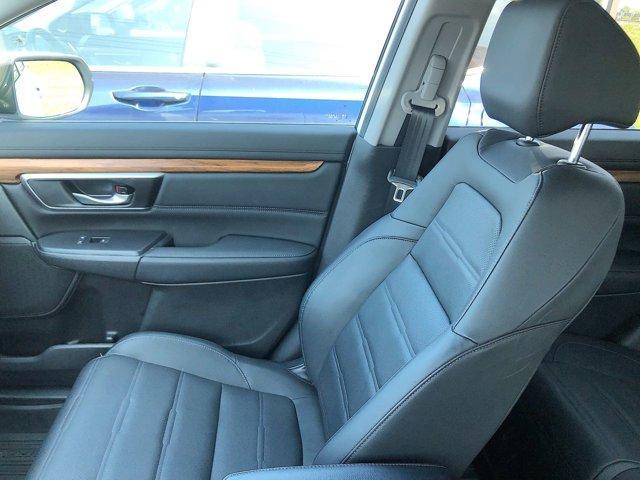 Photo of 2019 White Honda CR-V