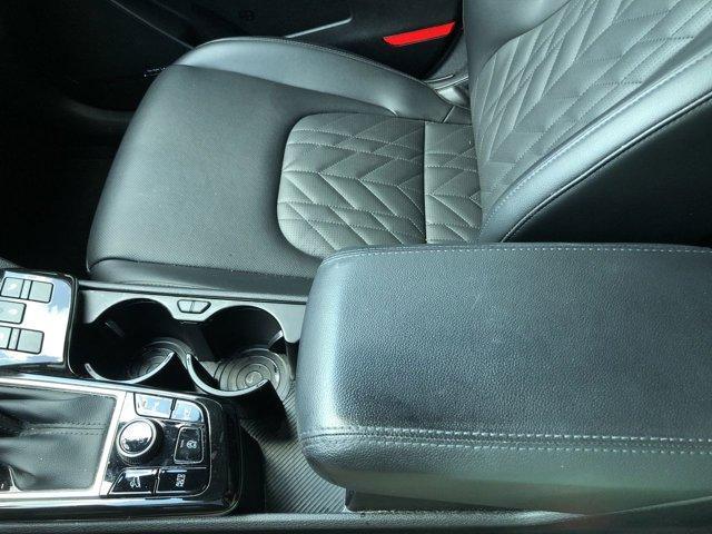 Photo of 2023 Ebony Black Kia Sportage