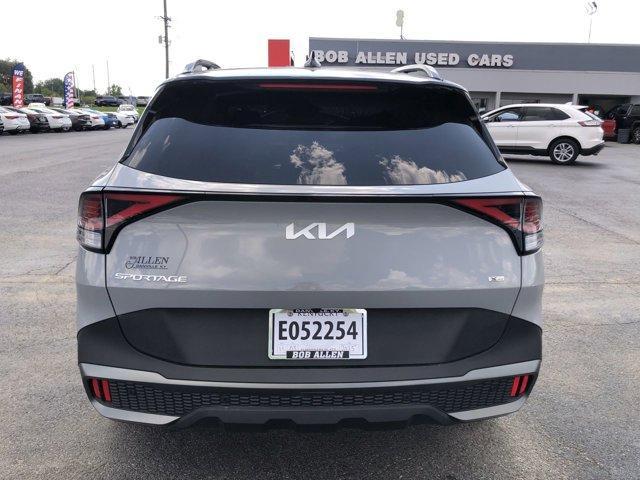 Photo of 2023 Ebony Black Kia Sportage