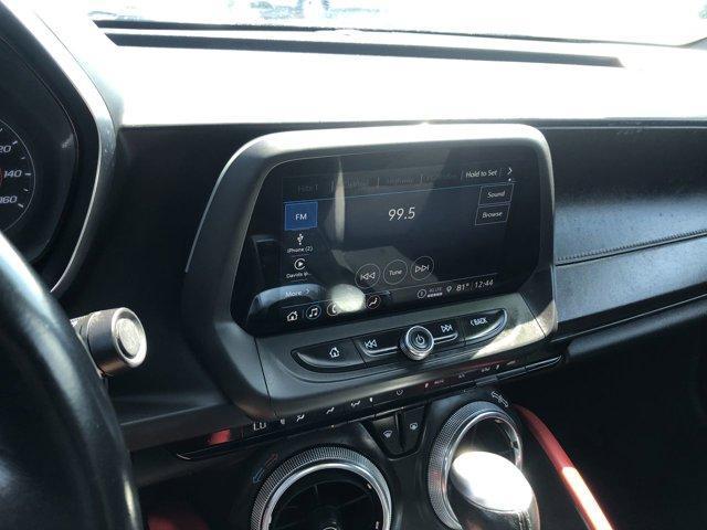Photo of 2021 Summit White Chevrolet Camaro