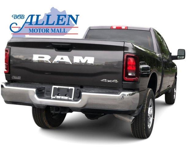 Photo of 2025 Granite Crystal Clearcoat Metallic RAM 2500