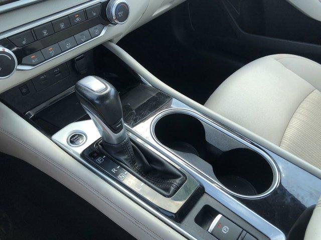 Photo of 2024 Black Nissan Altima