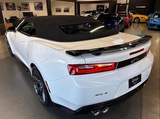 Photo of 2018 Summit White Chevrolet Camaro