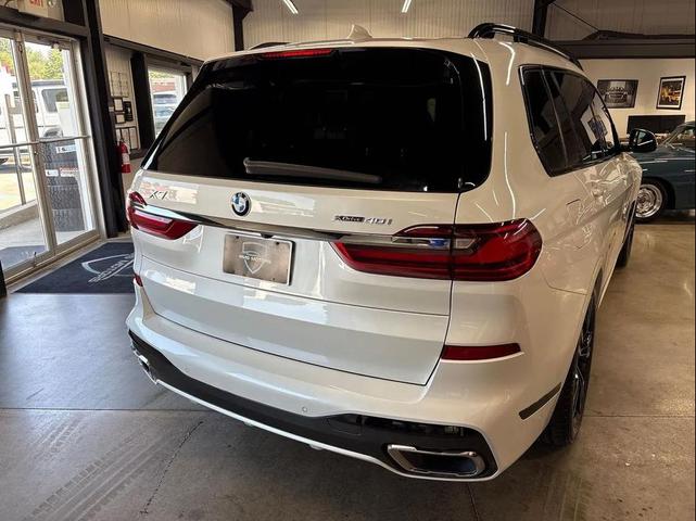 Photo of 2019 White BMW X7
