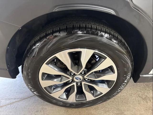 Photo of 2024 White Subaru Outback
