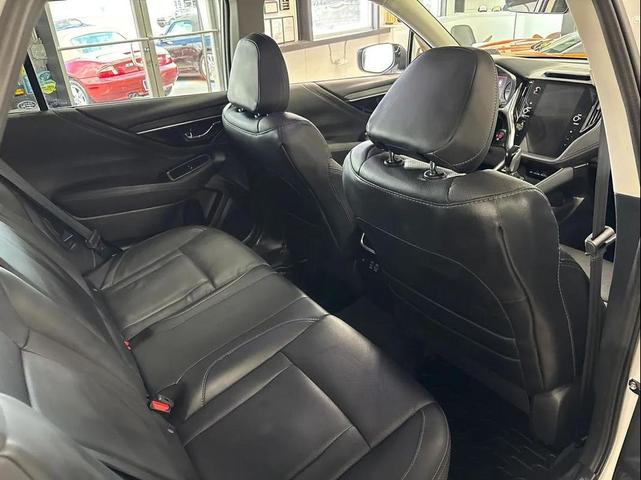Photo of 2024 White Subaru Outback