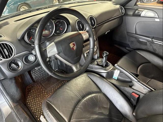 Photo of 2005 Gray Porsche Boxster