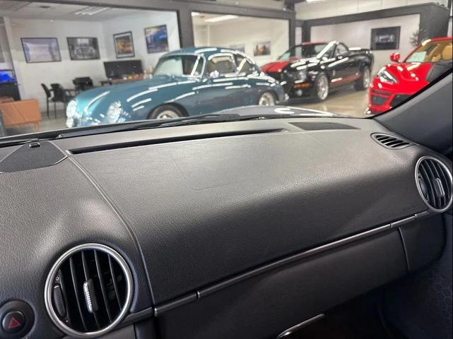 Photo of 2005 Gray Porsche Boxster