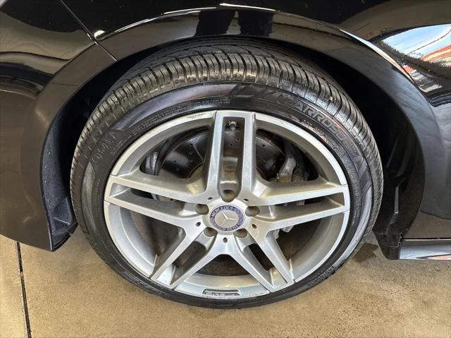 Photo of 2016 Black Mercedes-Benz E-Class