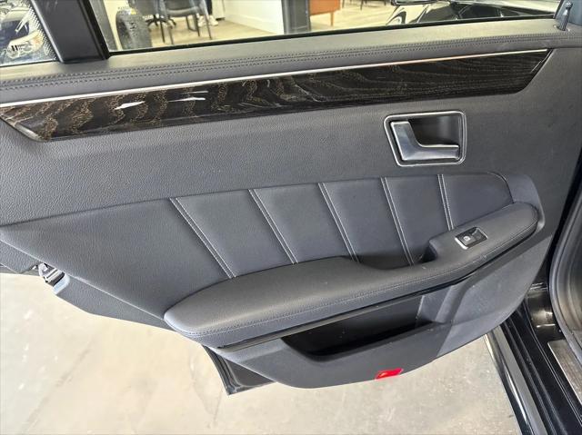 Photo of 2016 Black Mercedes-Benz E-Class