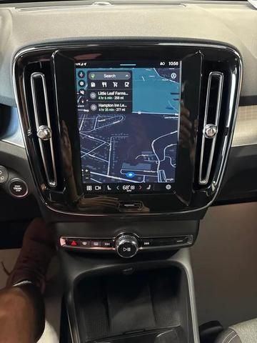 Photo of 2025 Silver Volvo XC40