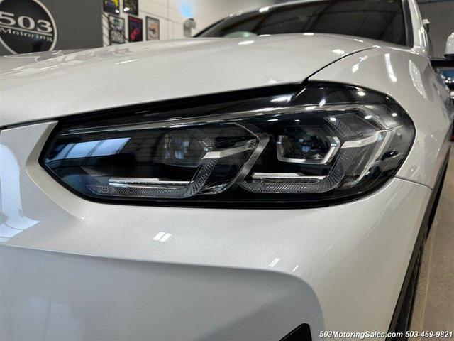 Photo of 2024 Mineral White Metallic BMW X3