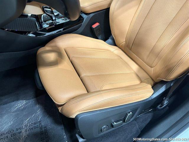 Photo of 2024 Mineral White Metallic BMW X3