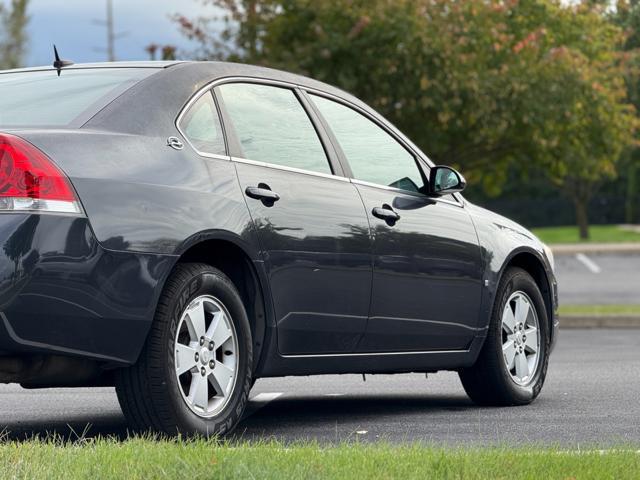 Photo of 2008 Slate Metallic Chevrolet Impala