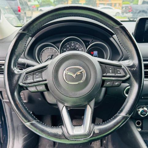 Photo of 2018 Deep Crystal Blue Mica Mazda CX-5