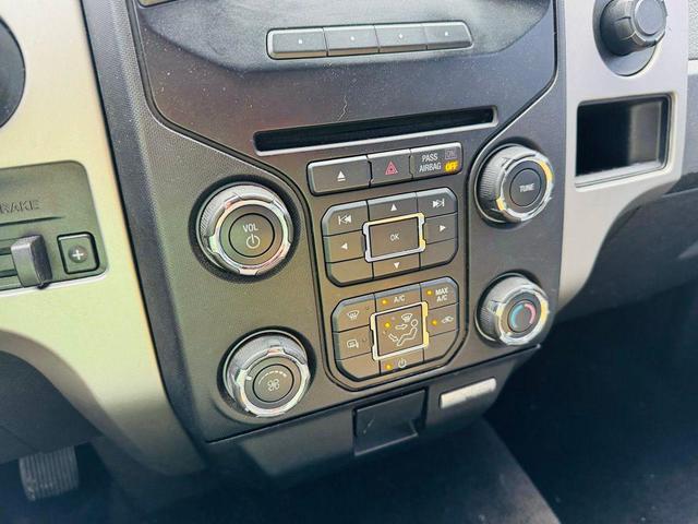 Photo of 2013 Tuxedo Black Metallic Ford F-150