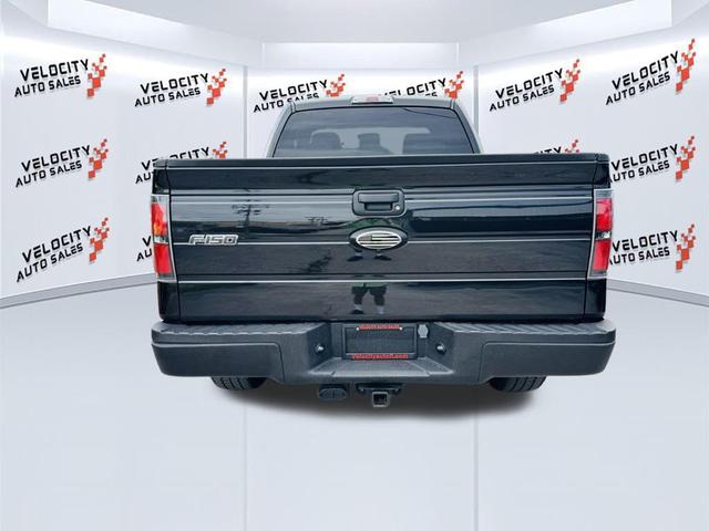 Photo of 2013 Tuxedo Black Metallic Ford F-150
