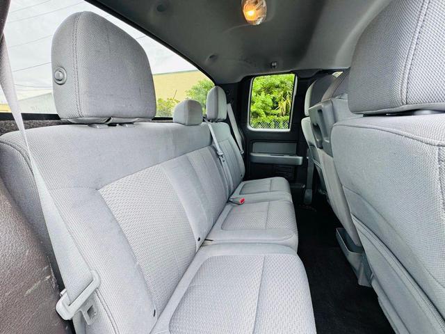 Photo of 2013 Tuxedo Black Metallic Ford F-150