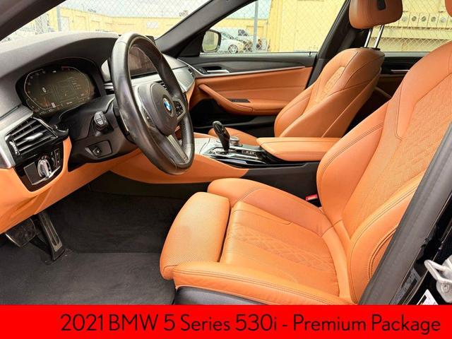 Photo of 2021 Carbon Black Metallic BMW 530