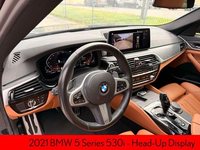 Photo of 2021 Carbon Black Metallic BMW 530