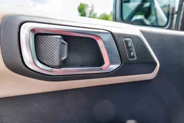 Photo of 2022 Race Red Ford Bronco