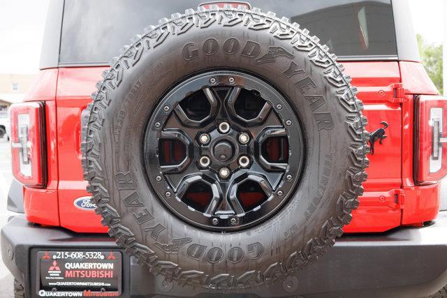 Photo of 2022 Race Red Ford Bronco