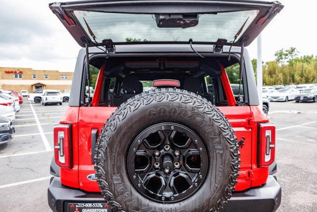 Photo of 2022 Race Red Ford Bronco