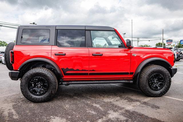 Photo of 2022 Race Red Ford Bronco
