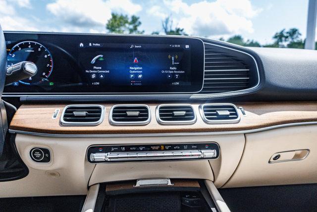 Photo of 2023 Black Mercedes-Benz GLE 350