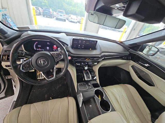 Photo of 2023 Platinum White Pearl Acura MDX