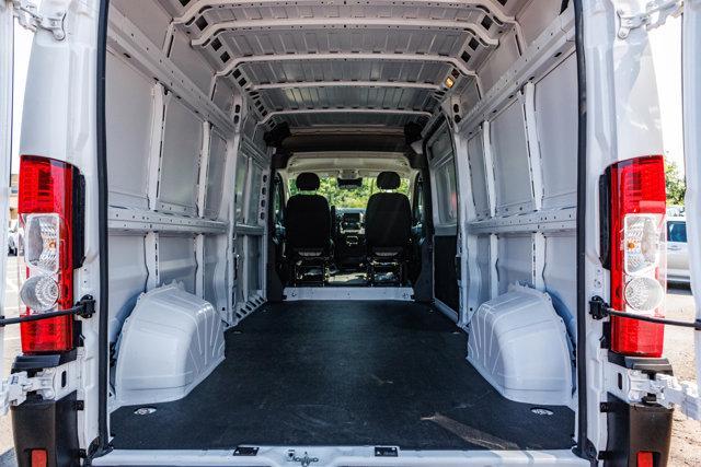Photo of 2024 Bright White Clearcoat RAM ProMaster 2500