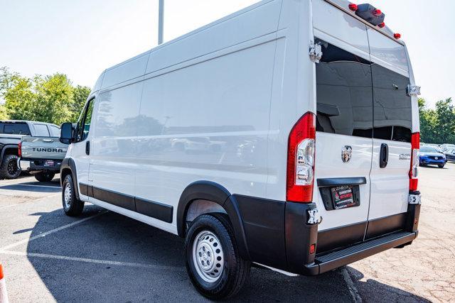 Photo of 2024 Bright White Clearcoat RAM ProMaster 2500