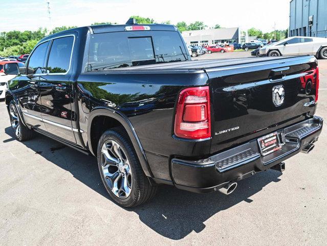Photo of 2023 Diamond Black RAM 1500