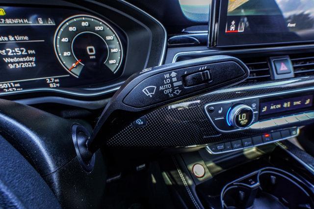 Photo of 2022 Glacier White Metallic Audi S4