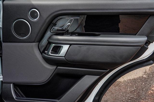 Photo of 2022 Fuji White Land Rover Range Rover